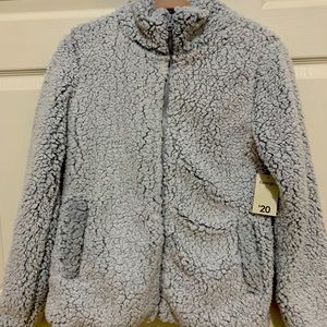 Buy 1 get 1 free ✨ Oversized grey fluffy jacket.